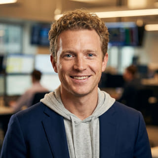 Ryan Brooks, pełniący funkcję Lead Trading Analyst w Malwa Groszava, zdjęcie profilowe